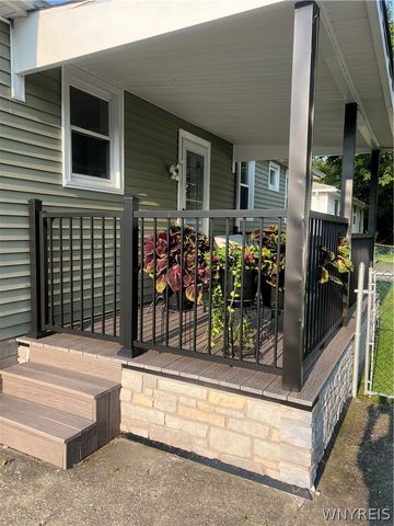 3712 Yale Ave Avenue, Hamburg, NY 14075