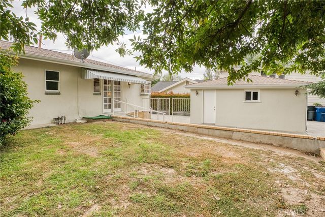 1631 Orange Tree Lane, La Canada Flintridge, CA 91011