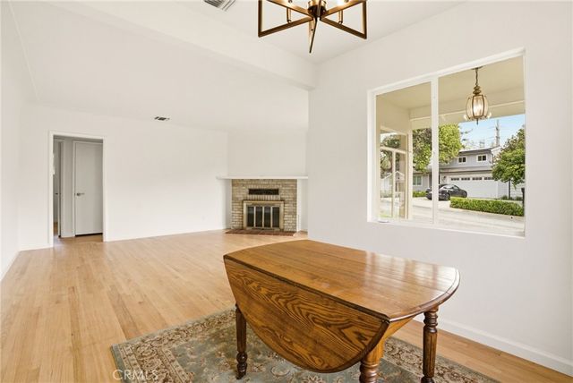 1631 Orange Tree Lane, La Canada Flintridge, CA 91011