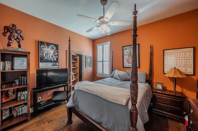 225 Sherry Lane, Burleson, TX 76028
