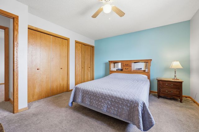 187 Bluestem Avenue, Shakopee, MN 55379