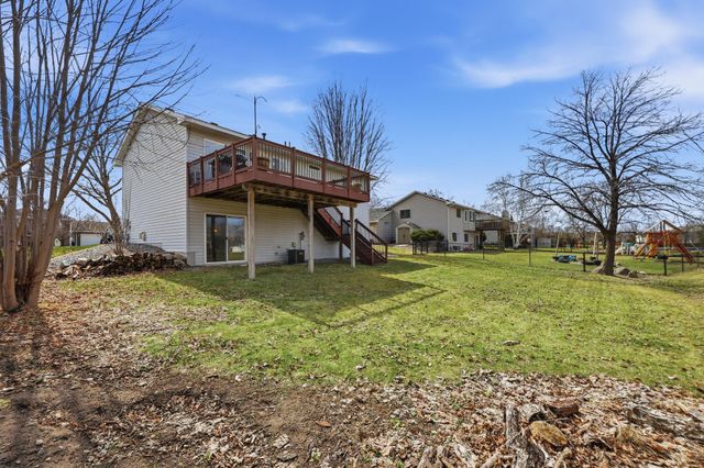 187 Bluestem Avenue, Shakopee, MN 55379