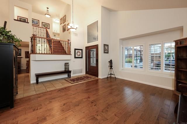 10049 Riverhead Dr, San Diego, CA 92129