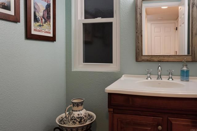 10049 Riverhead Dr, San Diego, CA 92129