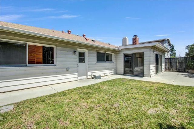 990 Moonbeam, Monterey Park, CA 91754