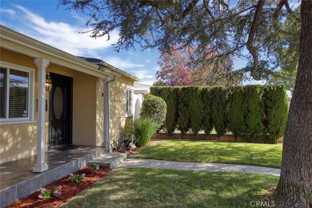 1426 N Avon, Burbank, CA 91505
