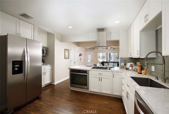 1426 N Avon, Burbank, CA 91505