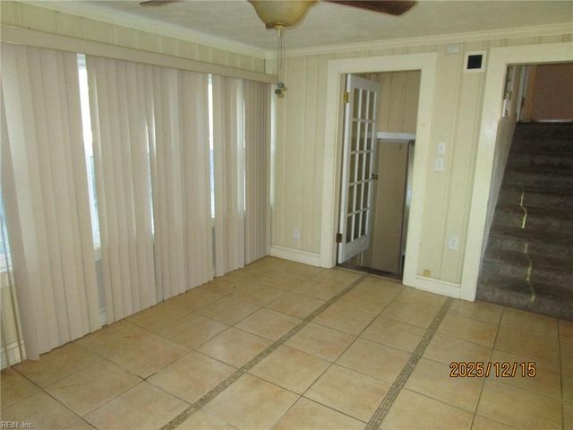 12 McDonald RD, Hampton, VA 23669