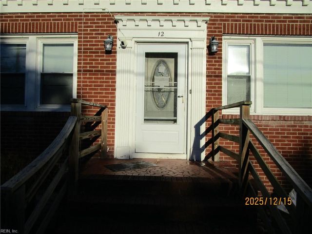 12 McDonald RD, Hampton, VA 23669
