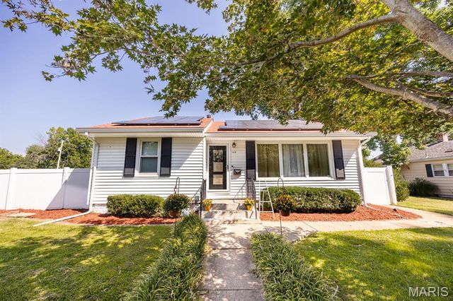 149 S 33rd Street, Belleville, IL 62226