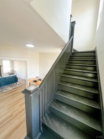 2220 Fort Avenue, Lynchburg, VA 24501