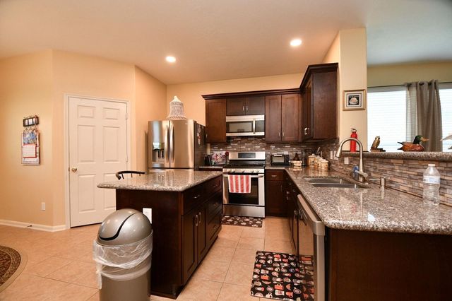 7110 Anaquitas Creek Court, Richmond, TX 77407