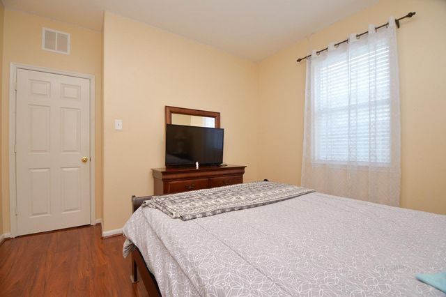 7110 Anaquitas Creek Court, Richmond, TX 77407