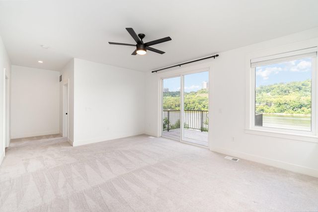 605 Manhattan Boulevard, 202, Dayton, KY 41074