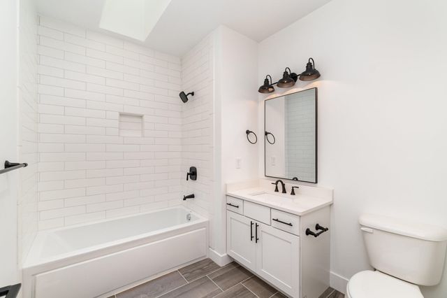 605 Manhattan Boulevard, 202, Dayton, KY 41074