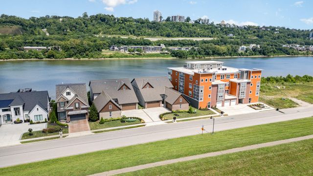 605 Manhattan Boulevard, 202, Dayton, KY 41074