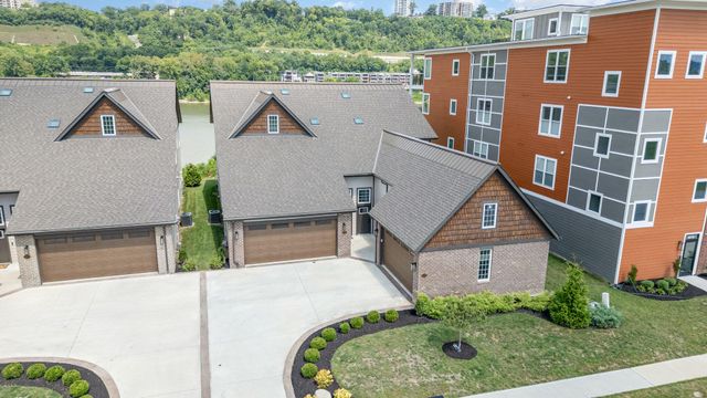 605 Manhattan Boulevard, 202, Dayton, KY 41074