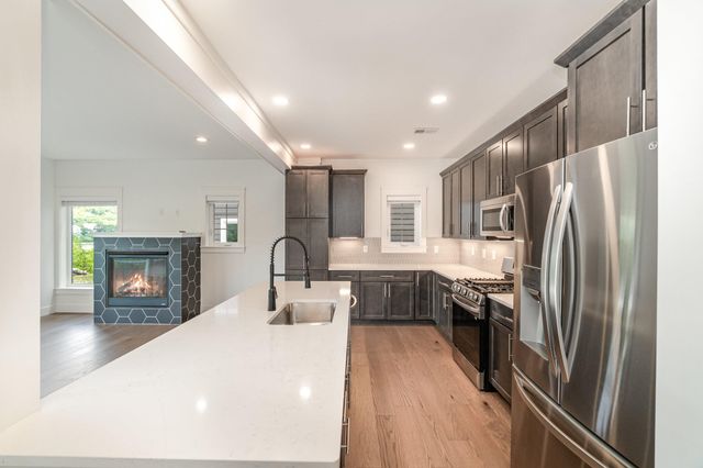 605 Manhattan Boulevard, 202, Dayton, KY 41074