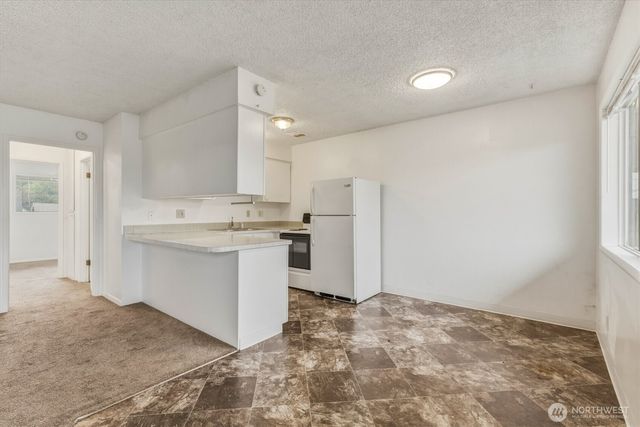 504 N 7th Avenue, Kelso, WA 98626