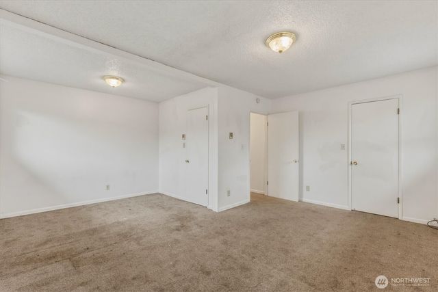 504 N 7th Avenue, Kelso, WA 98626