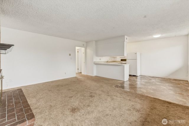 504 N 7th Avenue, Kelso, WA 98626