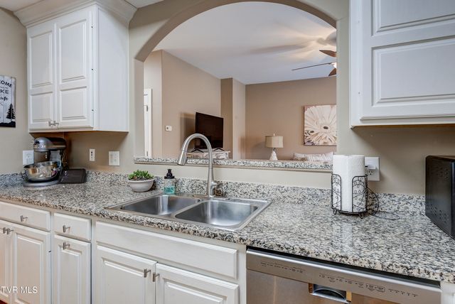 266 Westshore Pointe 6c, Johnson City, TN 37601