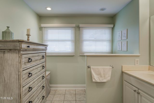 266 Westshore Pointe 6c, Johnson City, TN 37601