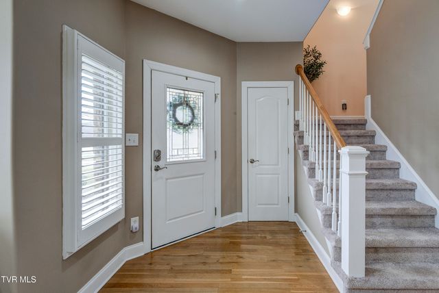 266 Westshore Pointe 6c, Johnson City, TN 37601