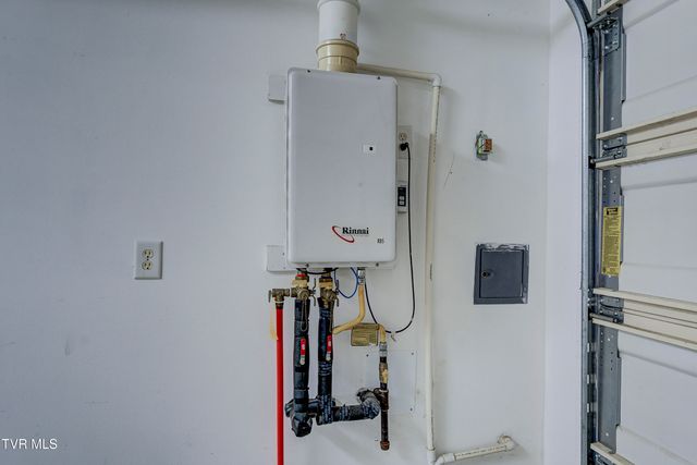 266 Westshore Pointe 6c, Johnson City, TN 37601