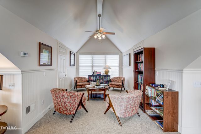 266 Westshore Pointe 6c, Johnson City, TN 37601