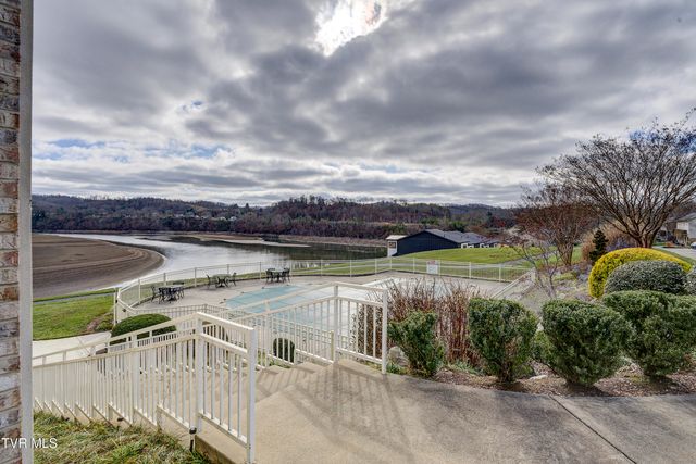 266 Westshore Pointe 6c, Johnson City, TN 37601