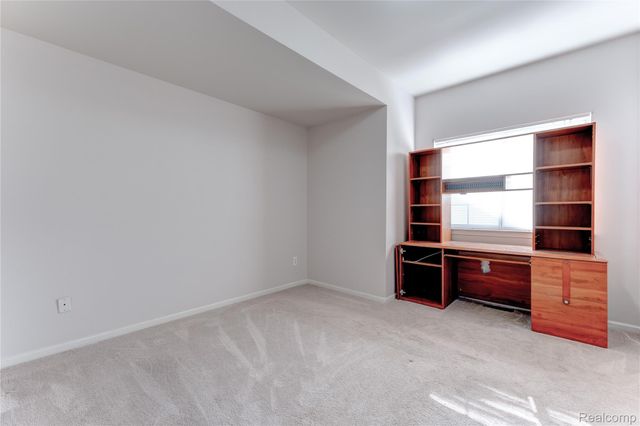 1314 Lilac Lane, Waterford Charter Township, MI 48327