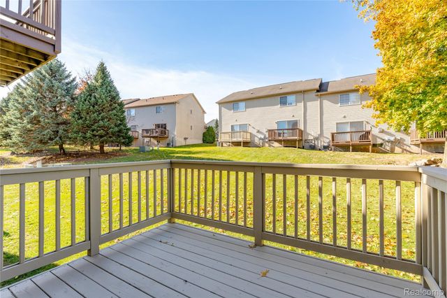 1314 Lilac Lane, Waterford Charter Township, MI 48327