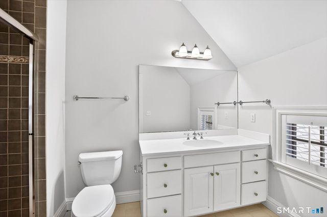 7 Winhall Lane, West Hartford, CT 06117