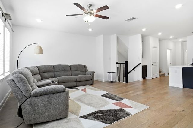 7822 Bayside Drive, Rowlett, TX 75088