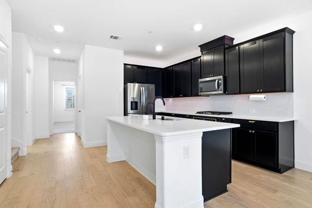 7822 Bayside Drive, Rowlett, TX 75088