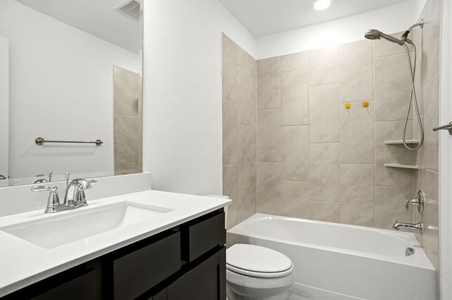 7822 Bayside Drive, Rowlett, TX 75088