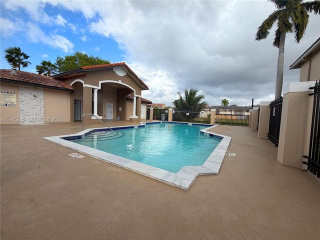 6445 SW 130th Pl 610, Miami, FL 33183