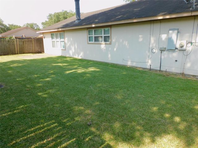 1338 Leadenhall Circle, Channelview, TX 77530