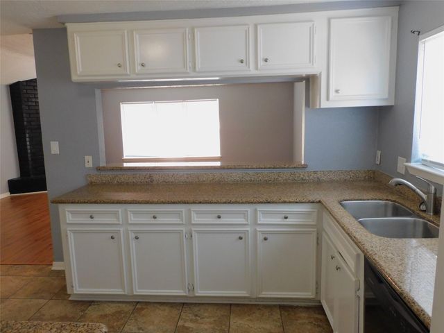 1338 Leadenhall Circle, Channelview, TX 77530