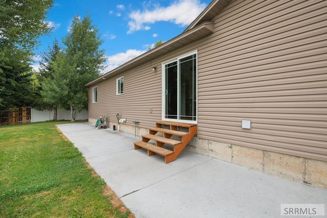 4234 E 295 N, Rigby, ID 83422