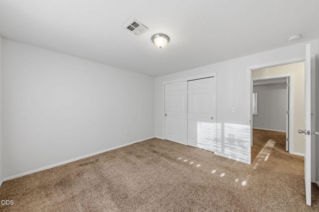 858 E 9th Street, Medford, OR 97504