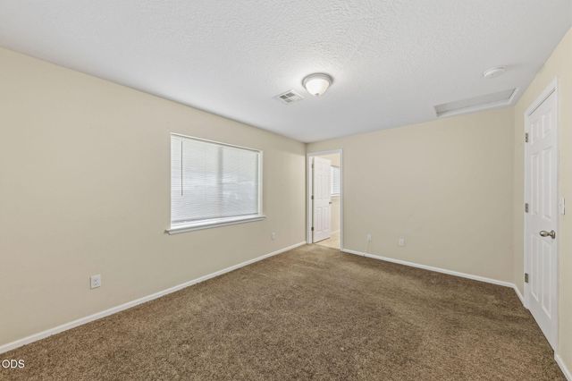 858 E 9th Street, Medford, OR 97504