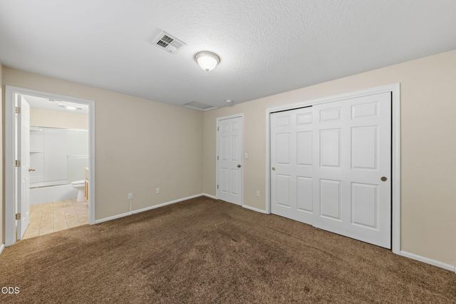 858 E 9th Street, Medford, OR 97504
