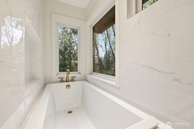 14317 SE 49th Street, Bellevue, WA 98006