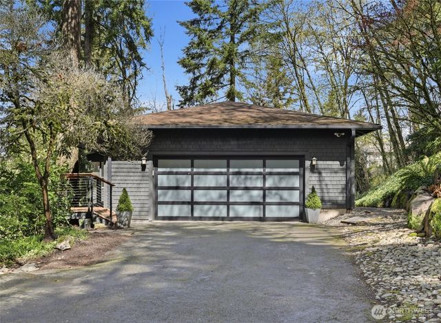 14317 SE 49th Street, Bellevue, WA 98006
