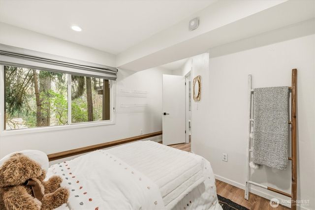 14317 SE 49th Street, Bellevue, WA 98006