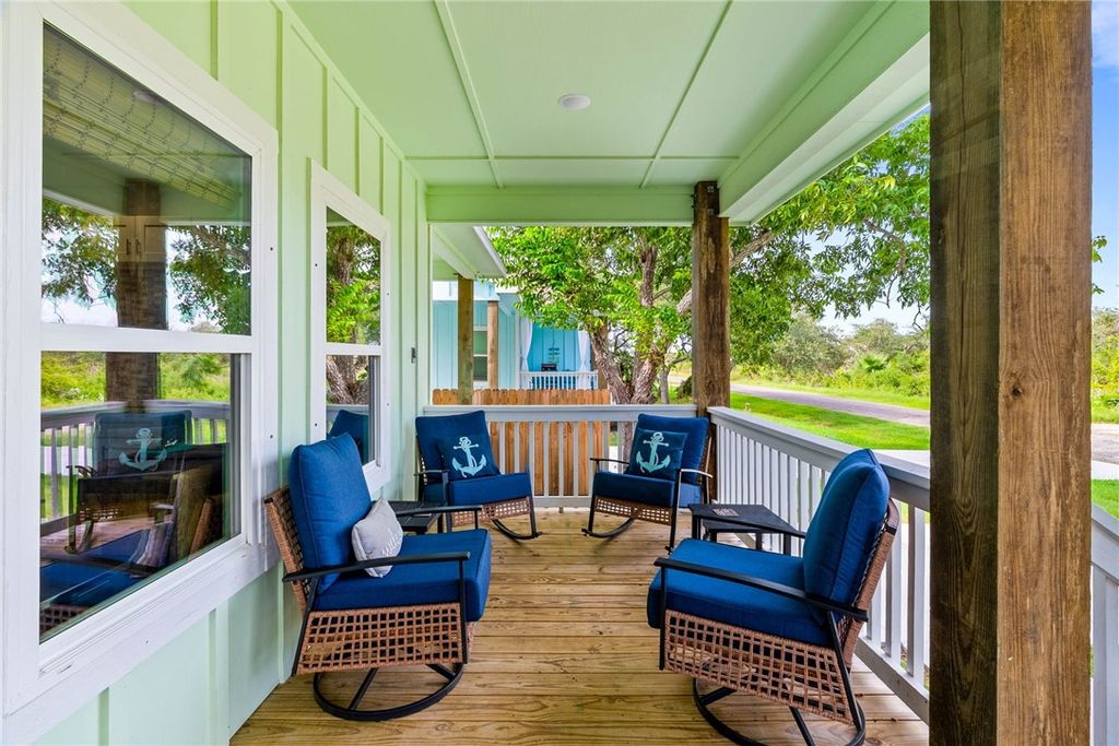 2311 S Bronte St, Rockport, TX 78382 — photo 4