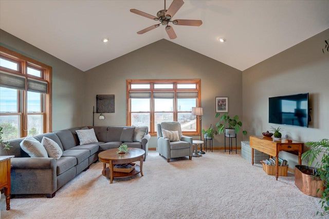N8894 Blue Vista Lane, New Glarus, WI 53574