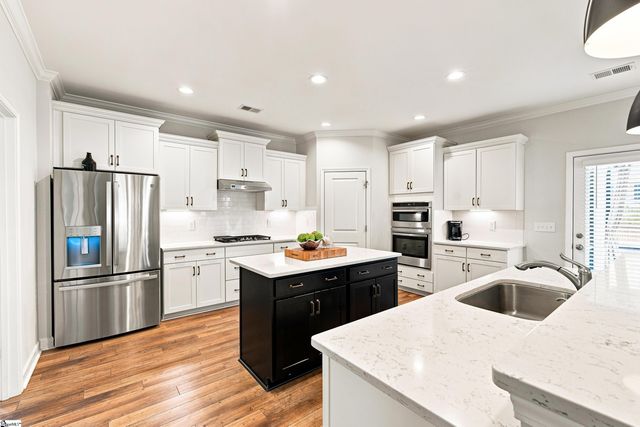 204 Reseda Drive, Greenville, SC 29607